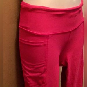 Victoria Sport total knockout tight hot pink XS legging